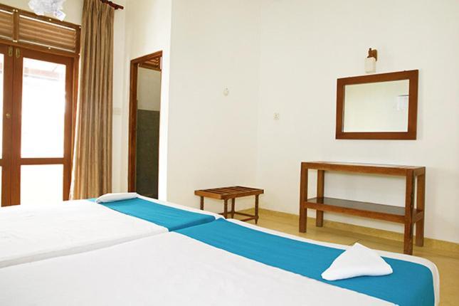 Beach Inns Holiday Resort Matara Extérieur photo