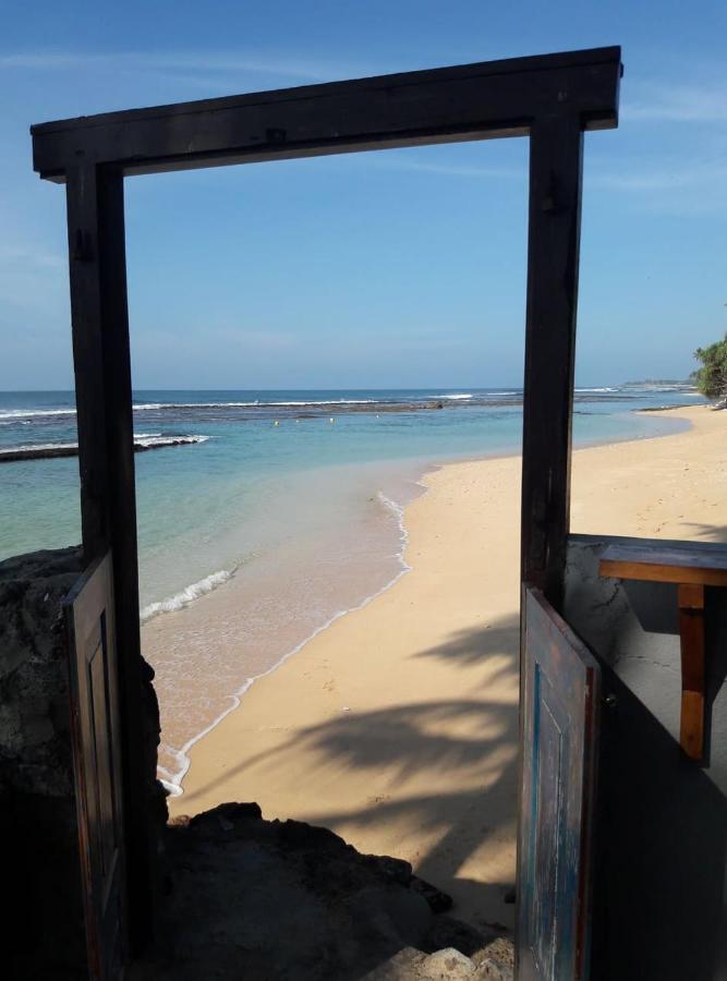 Beach Inns Holiday Resort Matara Extérieur photo